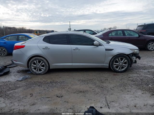 Kia Optima Ex Image 16