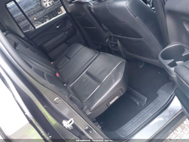 Honda Ridgeline Rtl-e Image 10