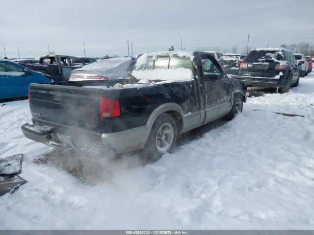 Chevrolet S-10 Ls Fleetside Image 2