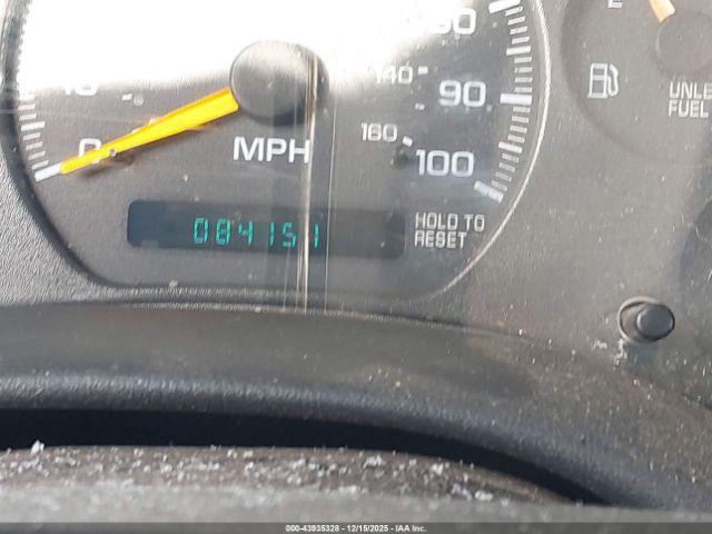 Chevrolet S-10 Ls Fleetside Image 14