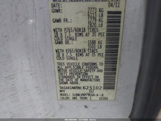 Nissan Pathfinder Le Image 6