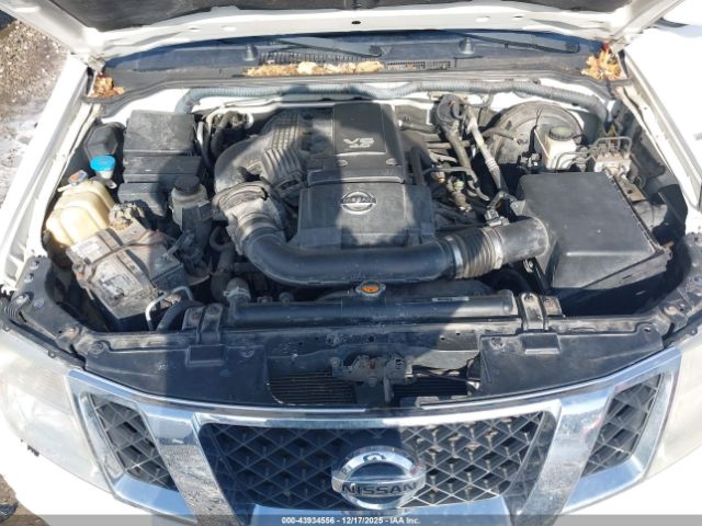 Nissan Pathfinder Le Image 9