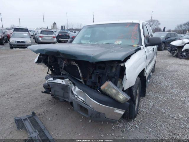 Chevrolet Silverado 1500 Ls Image 15