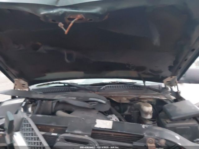 Chevrolet Silverado 1500 Ls Image 8