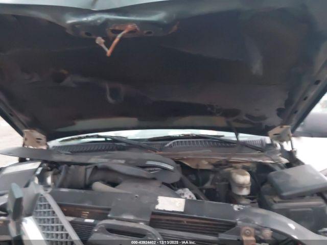 Chevrolet Silverado 1500 Ls Image 8