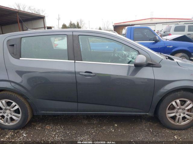 Chevrolet Sonic 2lt Image 15