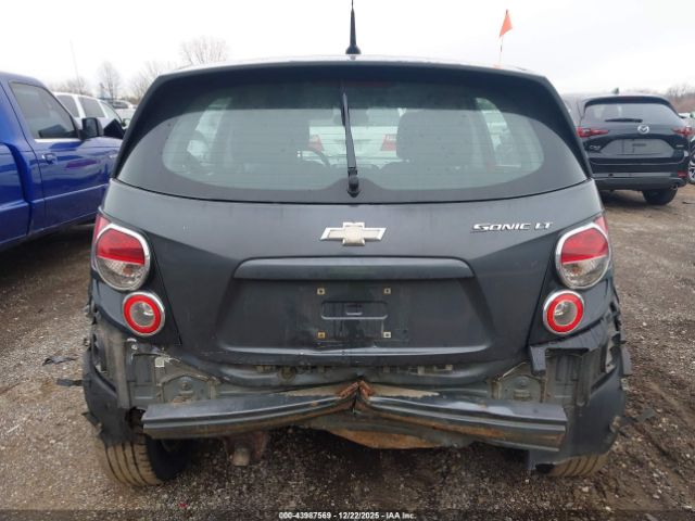 Chevrolet Sonic 2lt Image 2