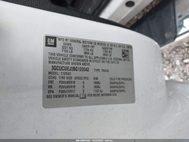 Chevrolet Silverado 1500 1hy Image 9