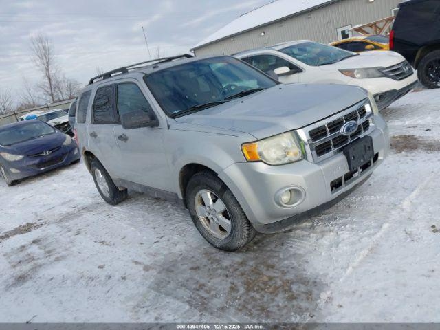  Salvage Ford Escape