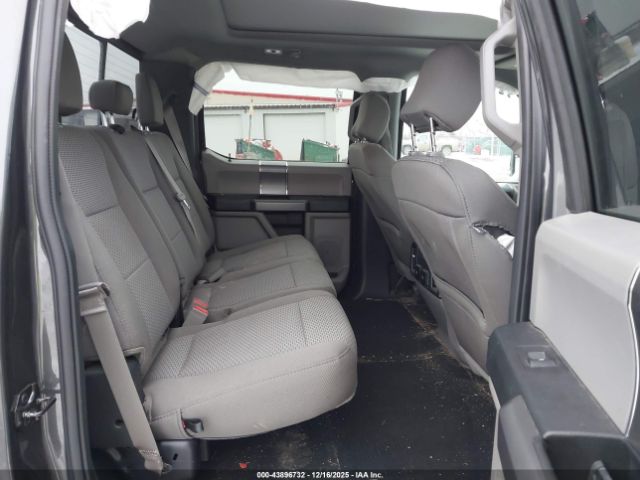 Ford F-150 Xlt Image 16