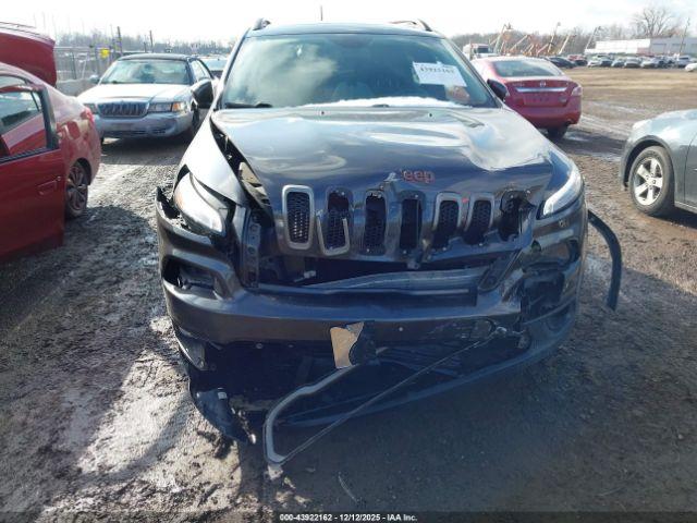 Jeep Cherokee 75th Anniversary Image 5
