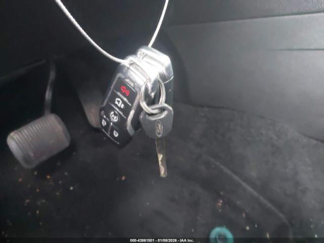 Ford Explorer Xlt Image 17