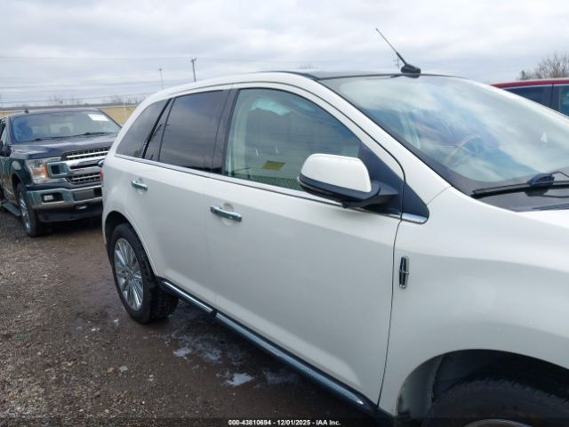 Lincoln MKX Image 10