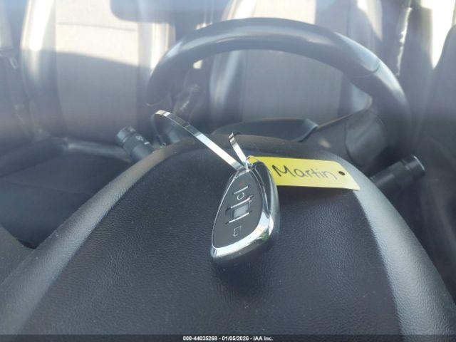 Chevrolet Trax Lt Image 10