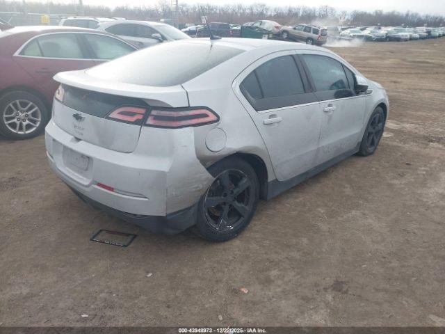 Chevrolet Volt Image 18