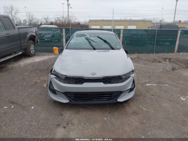 Kia K5 Gt-line Image 10