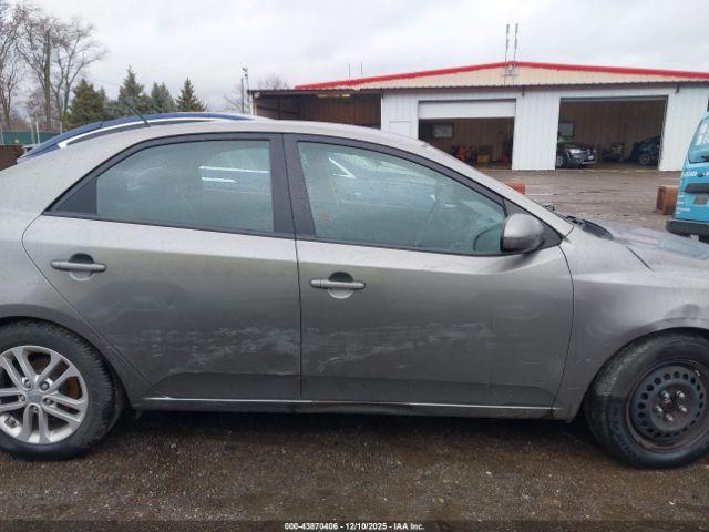 Kia Forte Ex Image 14