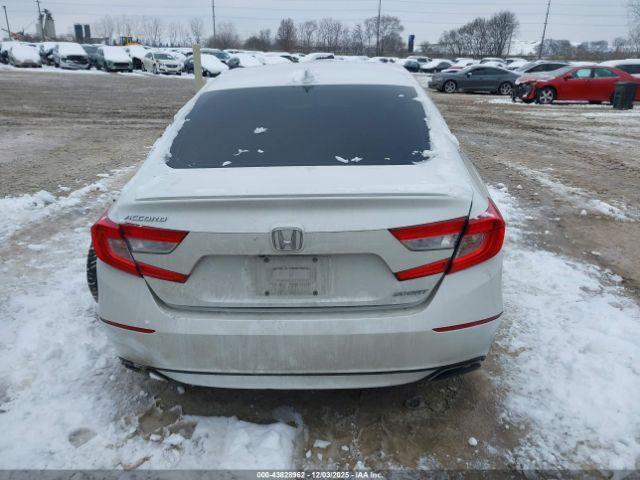 Honda Accord Sport Image 10