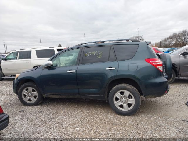 Toyota RAV4 Image 13