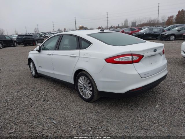 Ford Fusion S Image 3