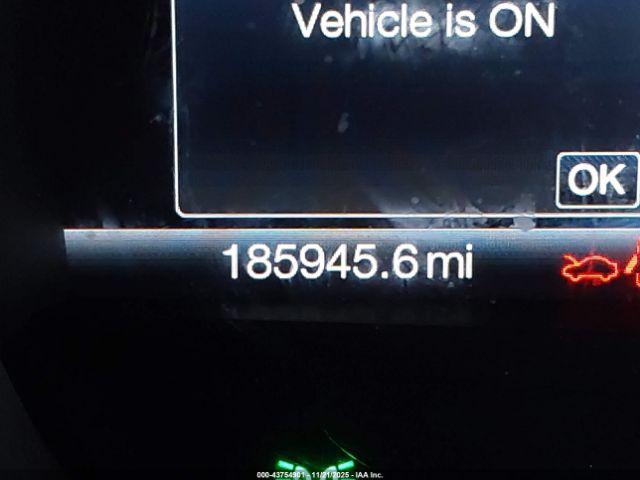 Ford Fusion S Image 6