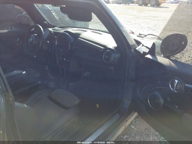 MINI Hardtop Cooper S Image 13