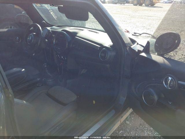 MINI Hardtop Cooper S Image 13