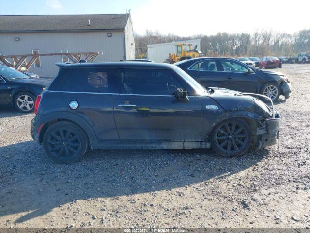 MINI Hardtop Cooper S Image 12