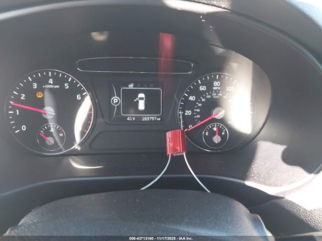 Kia Sorento 3.3l Lx Image 5