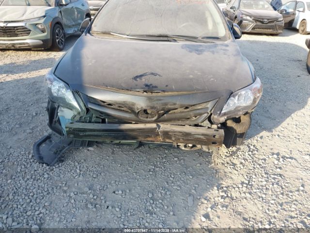 Toyota Corolla S Image 17