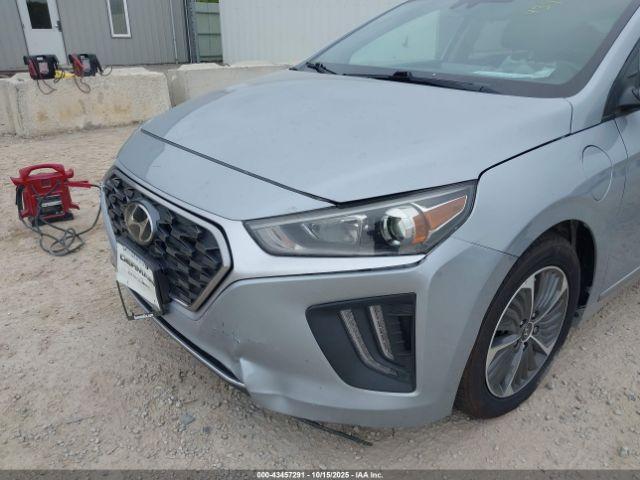 Hyundai Ioniq Se Image 3