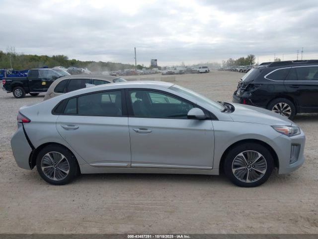 Hyundai Ioniq Se Image 16