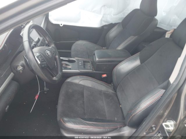 Toyota Camry Xse V6 Image 8