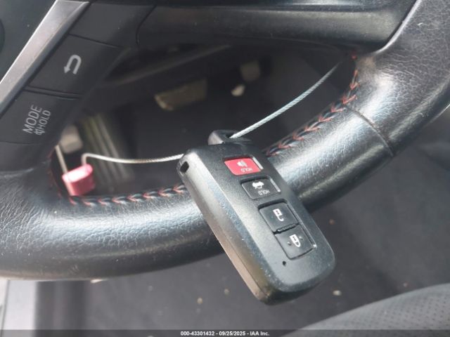 Toyota Camry Xse V6 Image 12