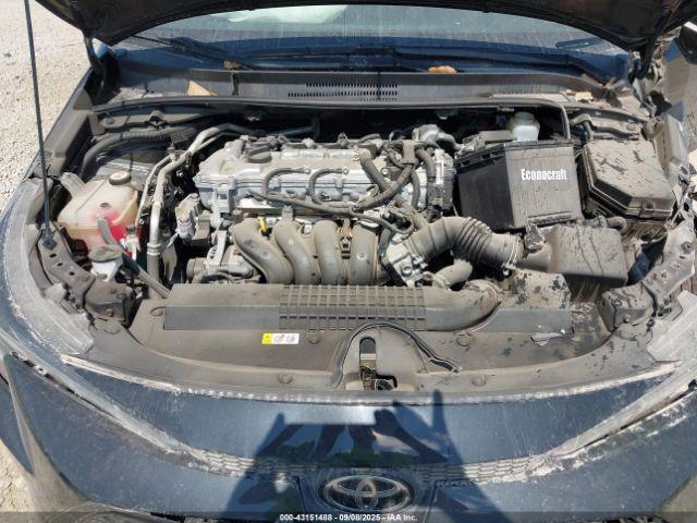 Toyota Corolla Le Image 10