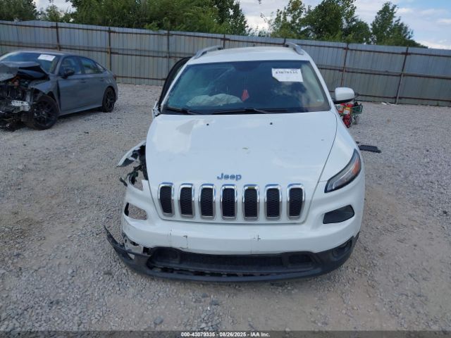 Jeep Cherokee Latitude Image 15