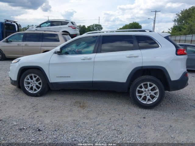Jeep Cherokee Latitude Image 13
