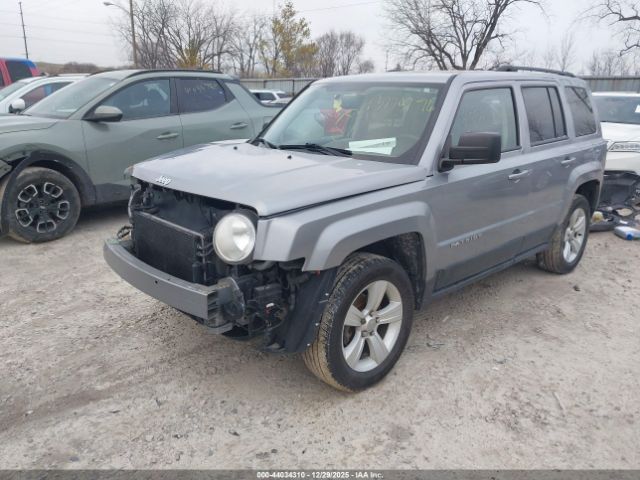 Jeep Patriot Latitude Image 3