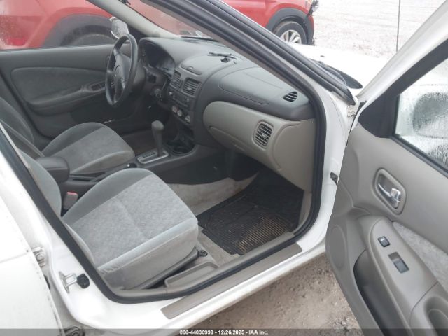 Nissan Sentra Gxe Image 9