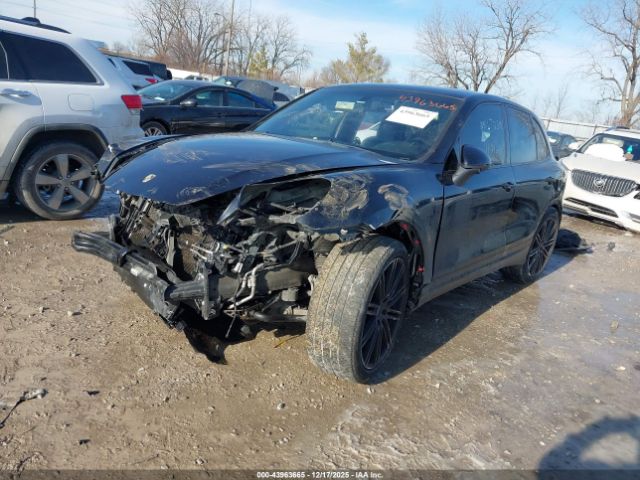 Porsche Cayenne Image 10