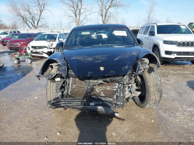 Porsche Cayenne Image 15