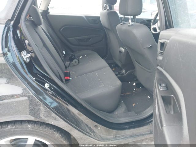 Ford Fiesta Se Image 11