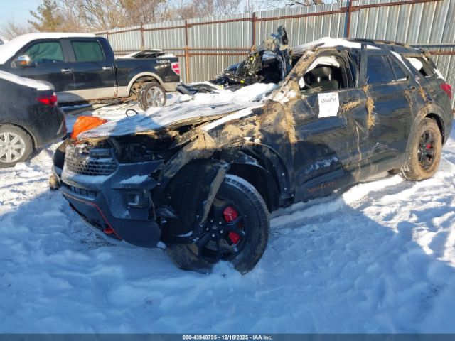 Ford Explorer Timberline Image 10