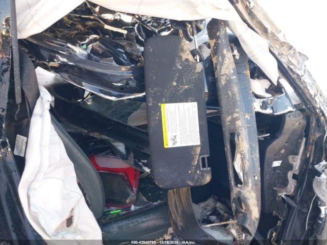 Ford Explorer Timberline Image 3