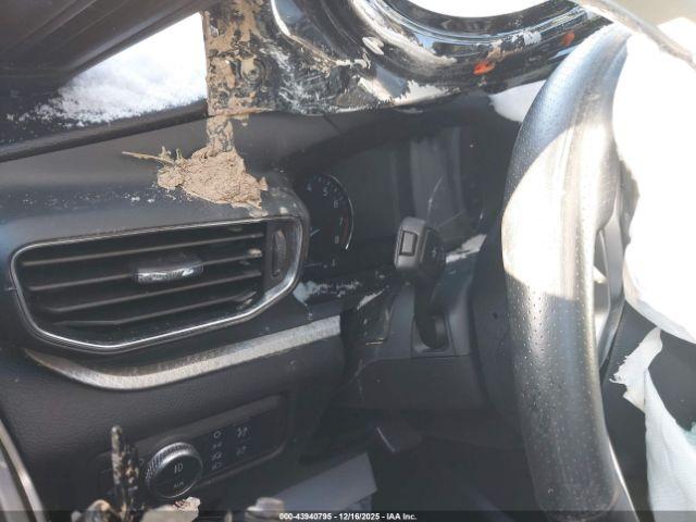 Ford Explorer Timberline Image 8