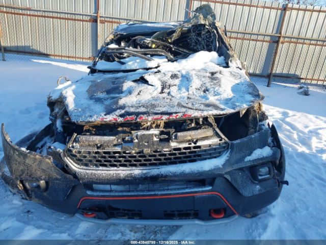 Ford Explorer Timberline Image 11