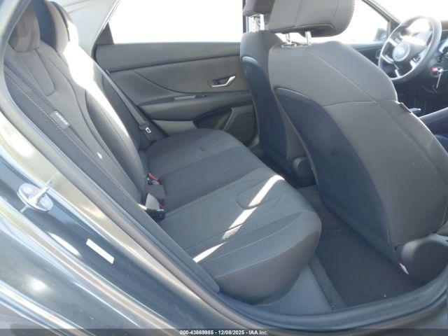 Hyundai ELANTRA Se Image 3