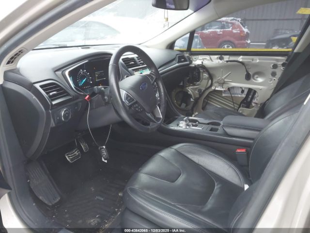 Ford Fusion Titanium Image 13