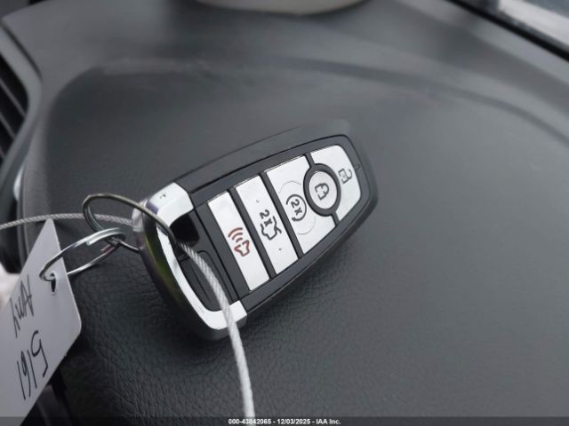 Ford Fusion Titanium Image 10