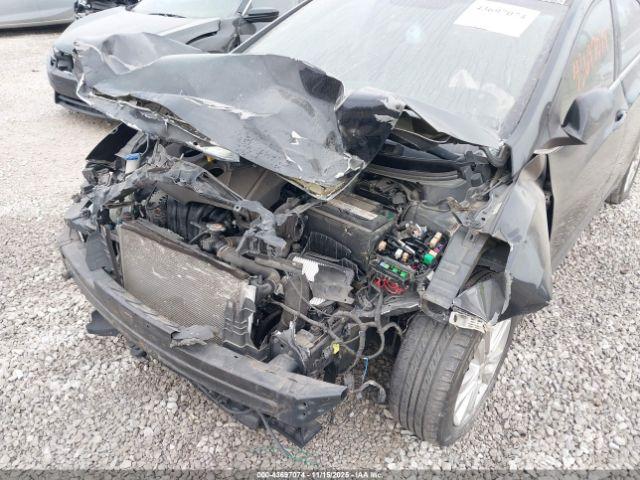 Hyundai ELANTRA Image 7